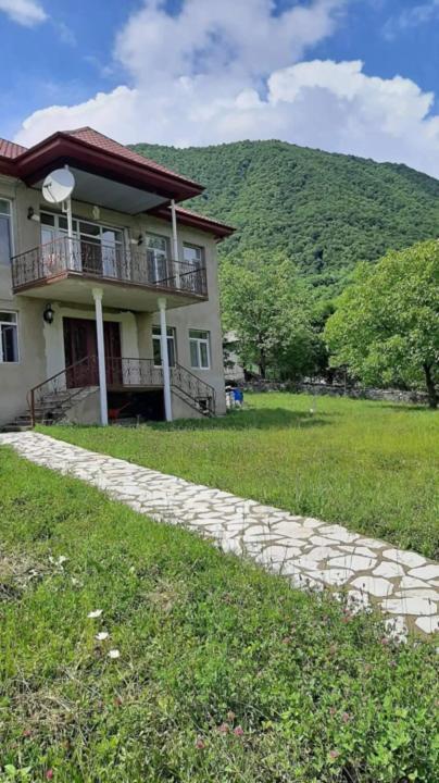 House At The Forest / Სახლი Ტყის Პირას Gordi ภายนอก รูปภาพ
