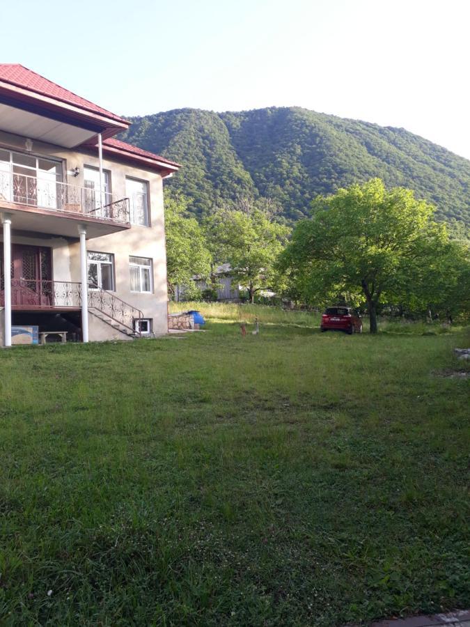 House At The Forest / Სახლი Ტყის Პირას Gordi ภายนอก รูปภาพ