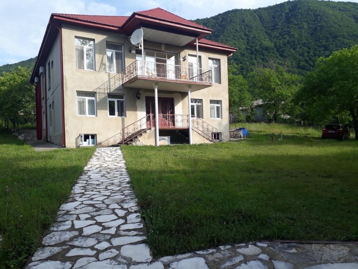 House At The Forest / Სახლი Ტყის Პირას Gordi ภายนอก รูปภาพ